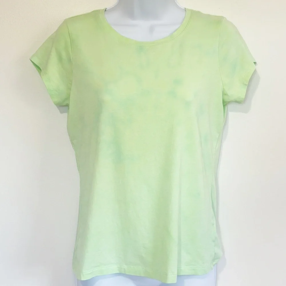 TAHARI Essentials Short Sleeve Top Lime Green T-Shirt Medium - Picture 1 of 6